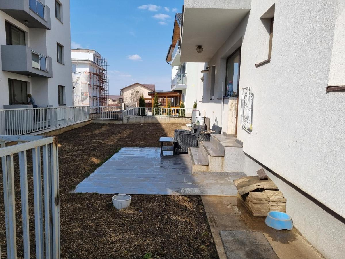 Apartament Mon Jardin - Iasiアパートメント エクステリア 写真